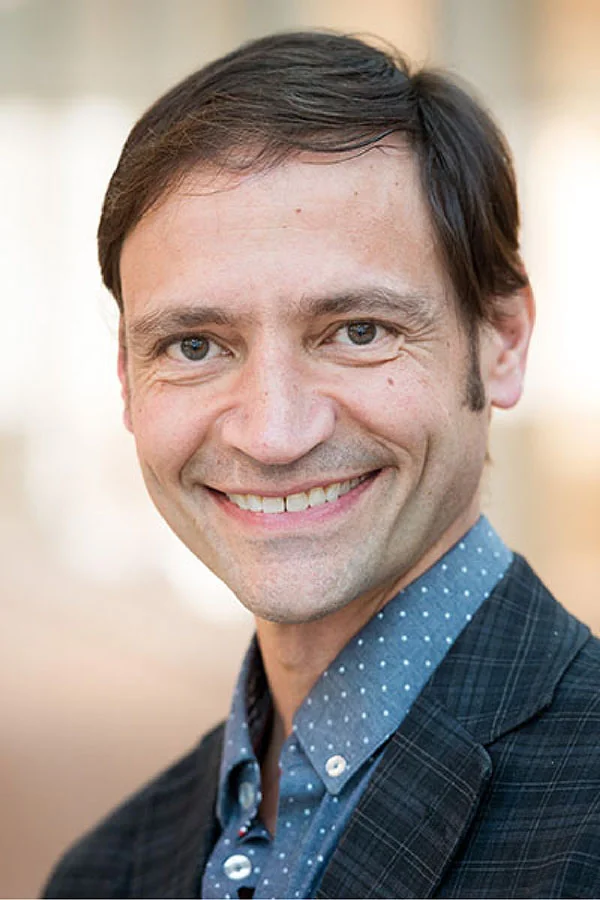 A head and shoulders Image of Gino DiLabio